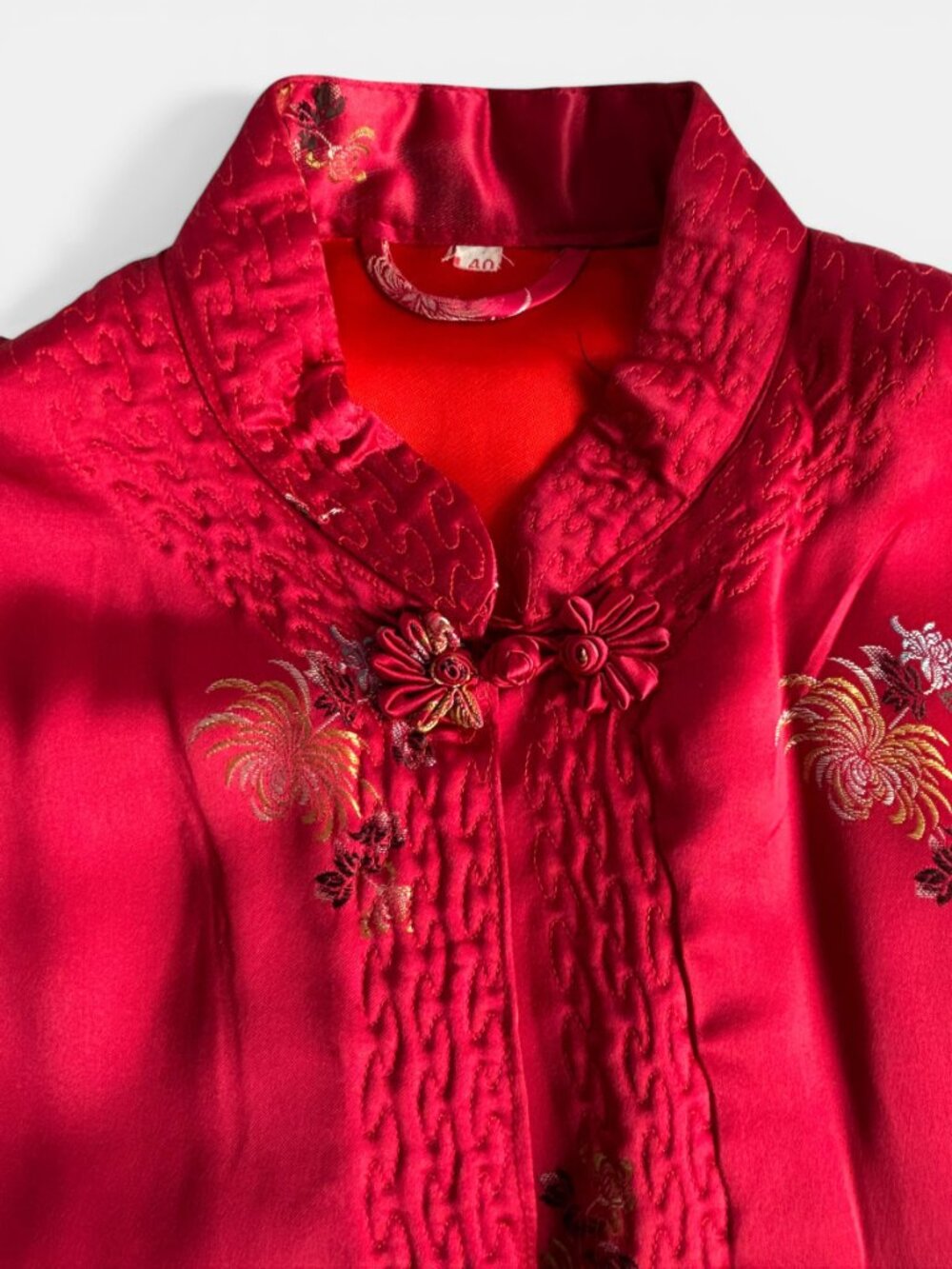 Asian Red Satin Embroidered Robe 40 Bust - Picture 5 of 12